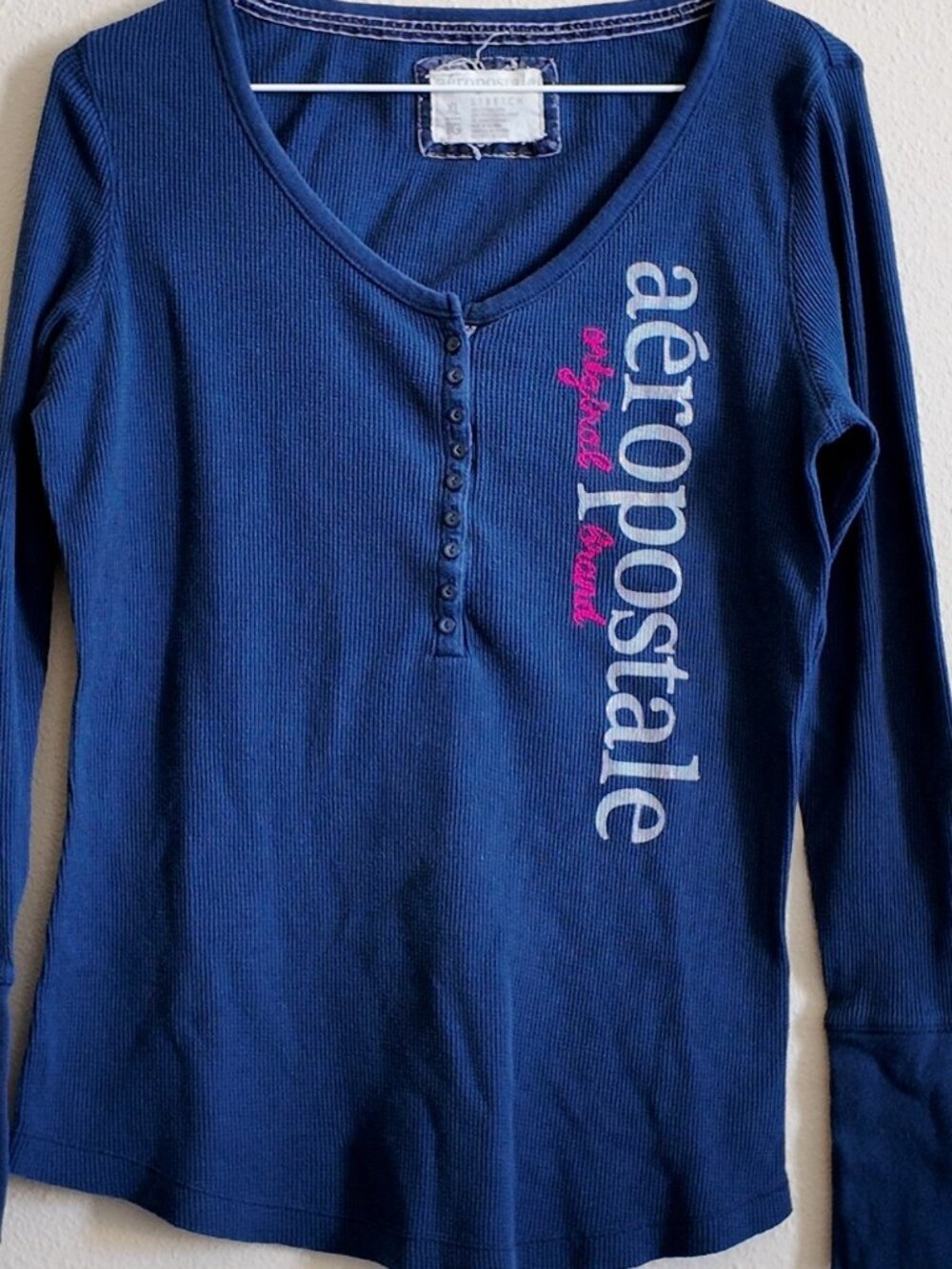 Vintage Aeropostale Henley top size XL Y2K